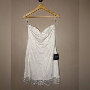 Love That Can Last White Lace Strapless Mini Dress Large NWT